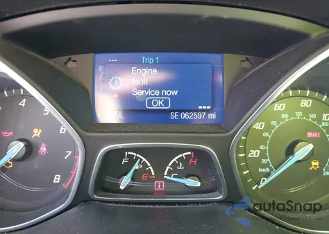 2014 Ford Focus Se z USA, uszkodzony, nr VIN 1FADP3K2XEL410121